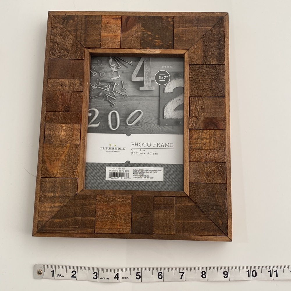 Bundle up with three frames - Picture 10 of 13